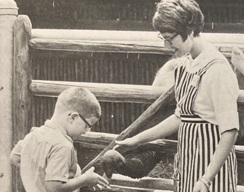 1968 - Volunteer Guide